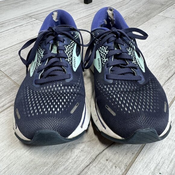 Brooks Navy and Mint Athletic Shoes - Picture 2 of 9